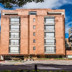 travelers-apartamentos-y-suites-fontana-plaza.hotels-bogota.net/